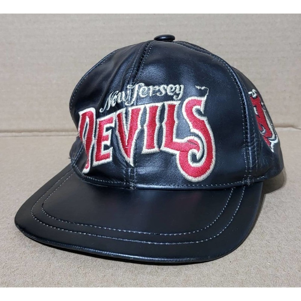 Vintage New Jersey Devils Leather Embroidered Snapback Cap Hat